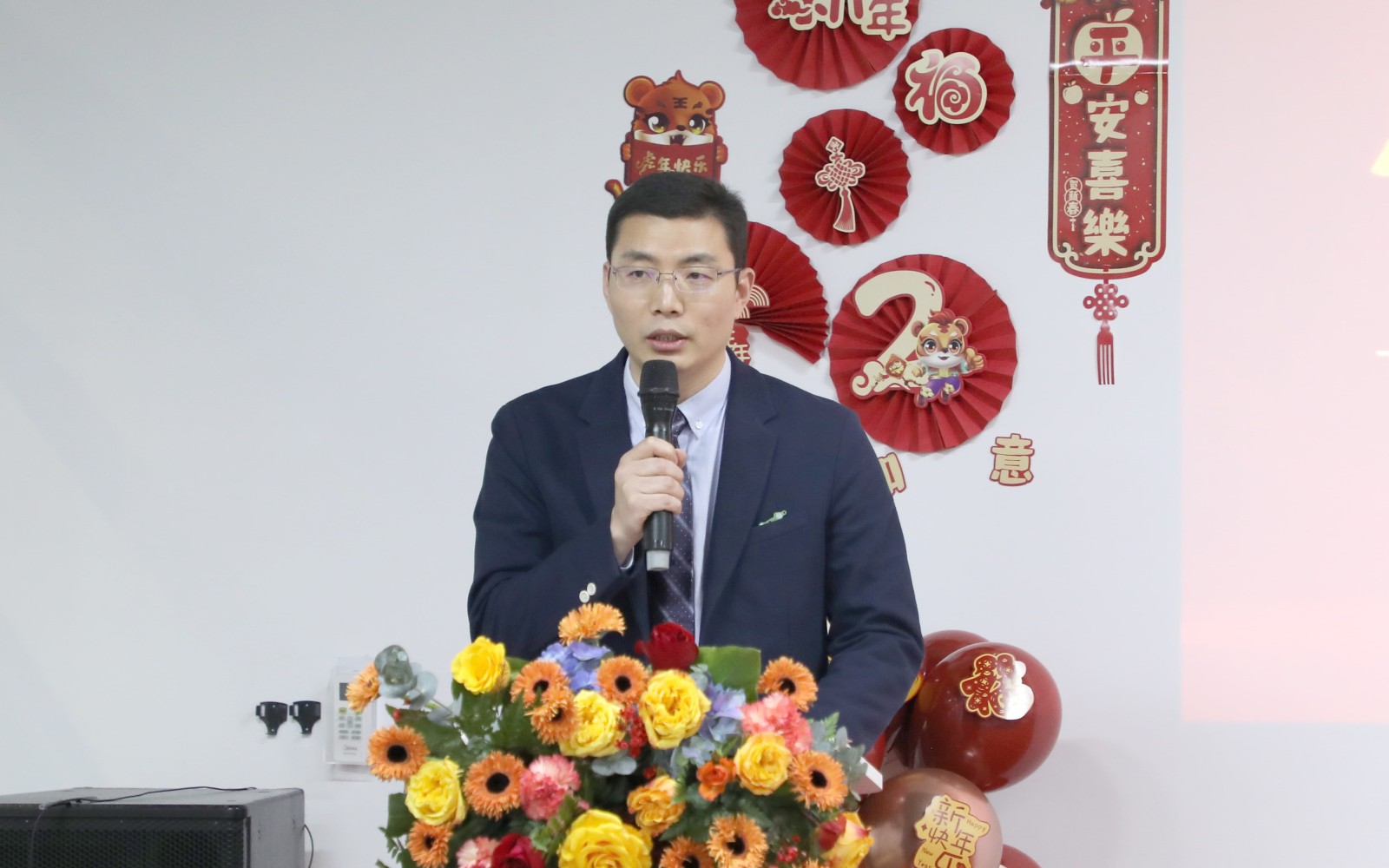 1642647899748314PyNB.jpg 1642647899748314PyNB.jpg